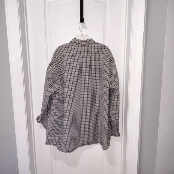 Carhartt Men's Black and White Checkered Button Down Shirt - Picture 3 of 7